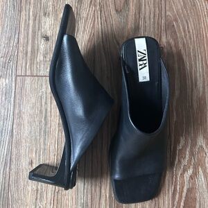 Zara Black Modern Heel Mules